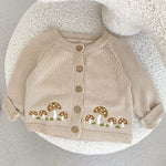 gilet enfant mixte en coton beige motif champignons - Modèle Camille - Vignette | monbeaugilet.com